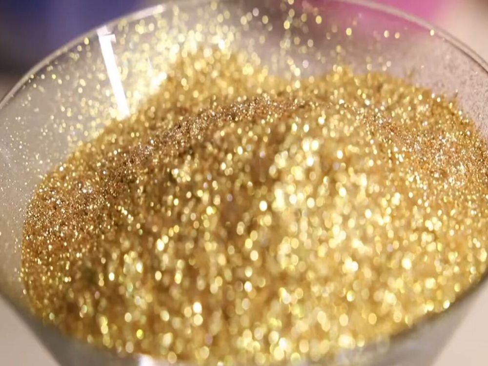 What Is Pearlescent Pigment and How Does It Work
